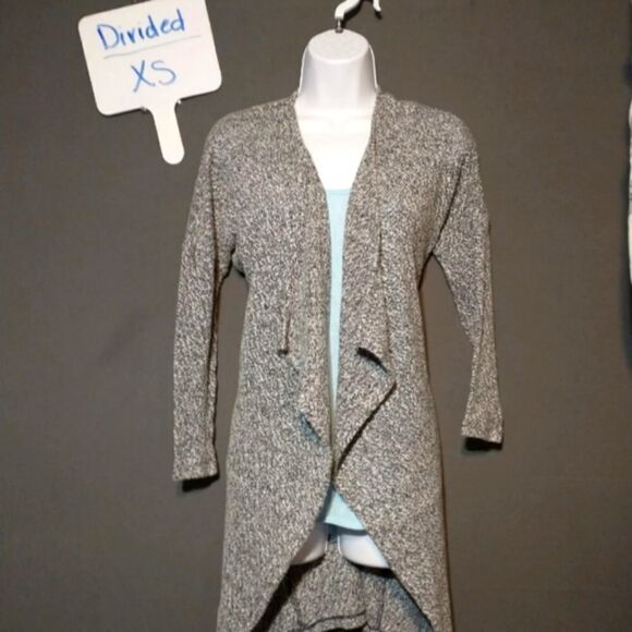 Divided long gray flow front cardigan.  Size xs. - Picture 1 of 3